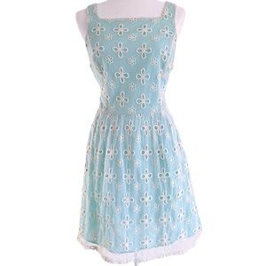 Jennifer Lopez lace dress blue and cream Size 10